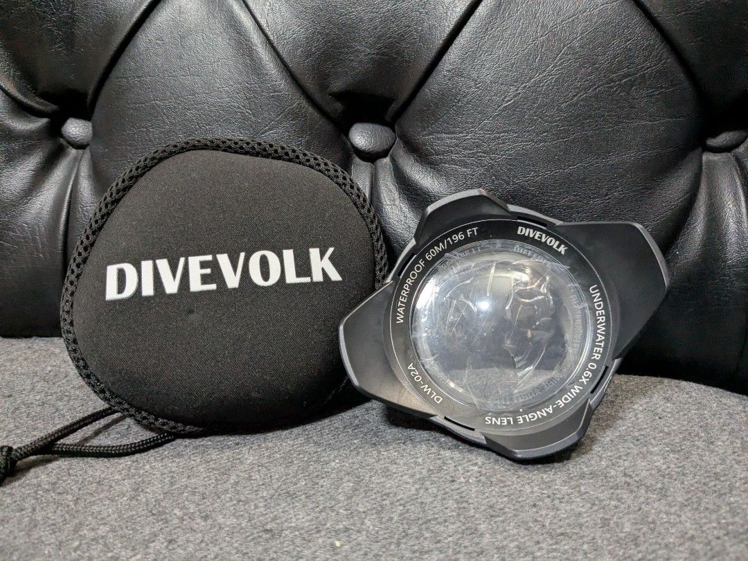 DIVEVOLK Underwater Wide-Angle Conversion Lens X0.6 (Category: Other Photography Accessories) located in Makati City. Submitted by thepatentedmill.ph (Listing ID 1466222390, Image 1). Description: - Underwater Wide-Angle Conversion Lens X0.6 - for DIVEVOLK Housing and Action Camera - Brand New Condition - Price: 7,000.00 / Slighlty Nego RFS: Decluttering.