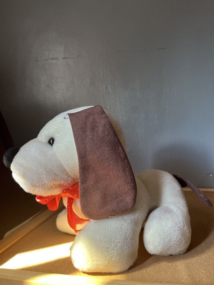 Dog Plush Stuff Toy (Category: Plushies & Soft Toys) located in Baguio. Submitted by gaara1234 (Listing ID 1466161724, Image 2). Description: Bawal sa maarte Need wash since nastock pang sa storage box What you see is what you get ☺️.