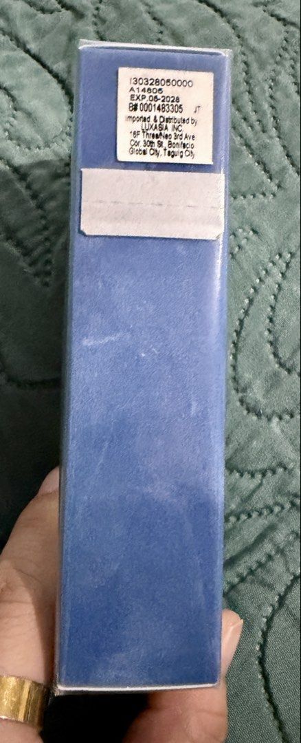 Dolce & Gabbana Light Blue Eau Intense 50ml (Category: Fragrance & Deodorants) located in Pasig City. Submitted by jjsm1316 (Listing ID 1466298905, Image 3). Description: - Brand: Dolce & Gabbana Light Blue Eau Intense - Size & Type: 50ml Eau de Parfum (EDP) - Condition: Brand new, sealed in original plastic wrapping - Origin: Made in Italy - Expiry Date: June 2028 (verified on distributor sticker) - Scent Notes: Lemon, Granny Smith apple, and am