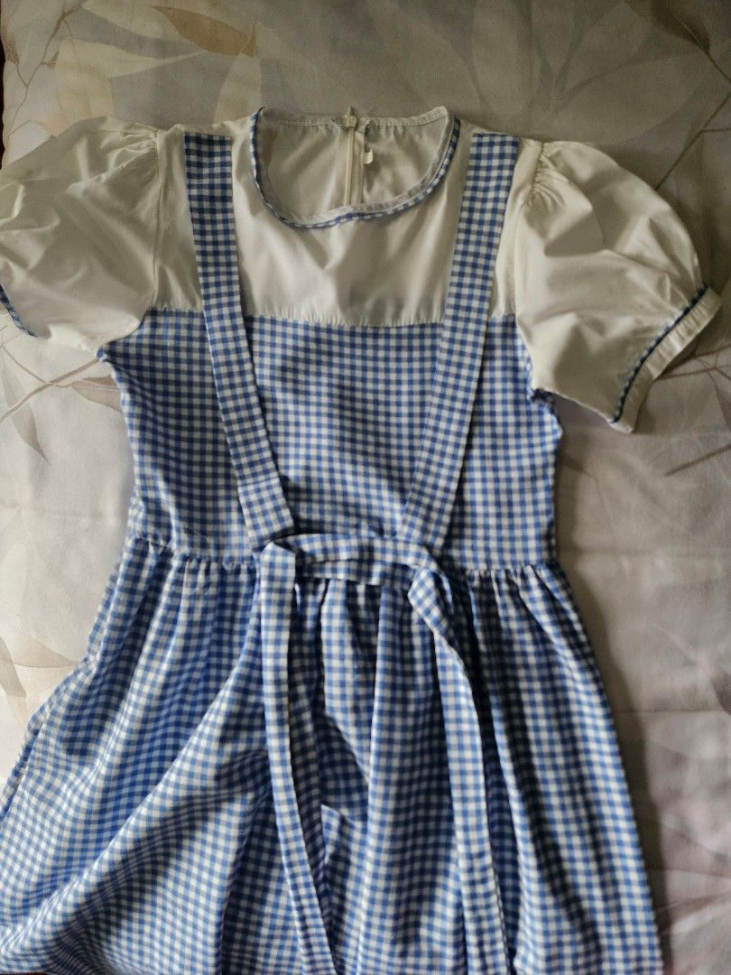 Dorothy from Wizard or Oz Costume (Category: Dresses) located in Muntinlupa City. Submitted by theasells (Listing ID 1466156705, Image 1). Description: Dorothy from Wizard of Oz dress. Used once only, good quality! Size M but fits S-M. .