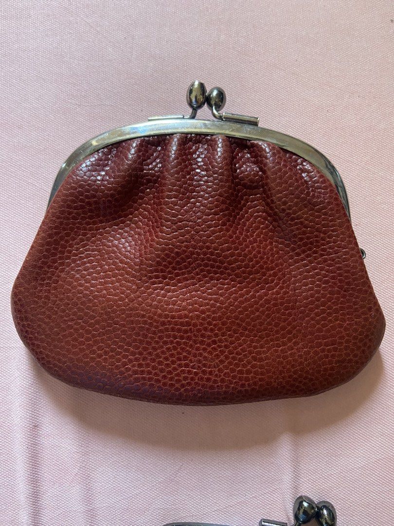 Double kisslock (Category: Wallets & Card holders) located in Calamba. Submitted by mj_sotto22 (Listing ID 1466193289, Image 1). Description: Genuine leather. No flaws .