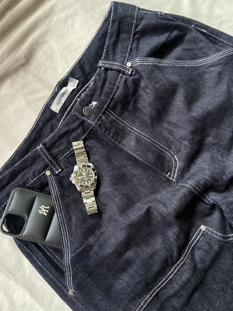 DOUBLE KNEE CARGO RAW PANTS WITH BUCKLE (Category: Jeans) located in Bacolod City. Submitted by clerkhexx (Listing ID 1466319628, Image 2). Description: DARK BLUE DOUBLE KNEE CARGO (with buckle) Brand: UNVESNO Measurements: Waist: 32 Lenght: 45 Thigh: 14.5 Leg Hole: 12.5 Mine: 600 Condition of this item 10 - color rate 10- no issue Check every photos for conditions of the item.