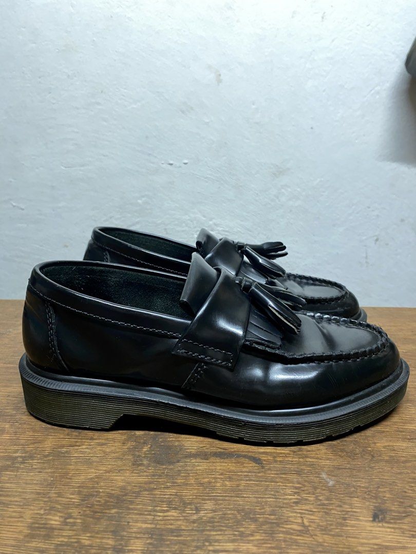 Dr. Martens Adrian Tassel Loafers (Category: Dress Shoes) located in Cagayan de Oro. Submitted by adenlarco (Listing ID 1466251301, Image 1). Description: Dr. Martens Adrian Tassel Loafers Size: EU 41 No issue.