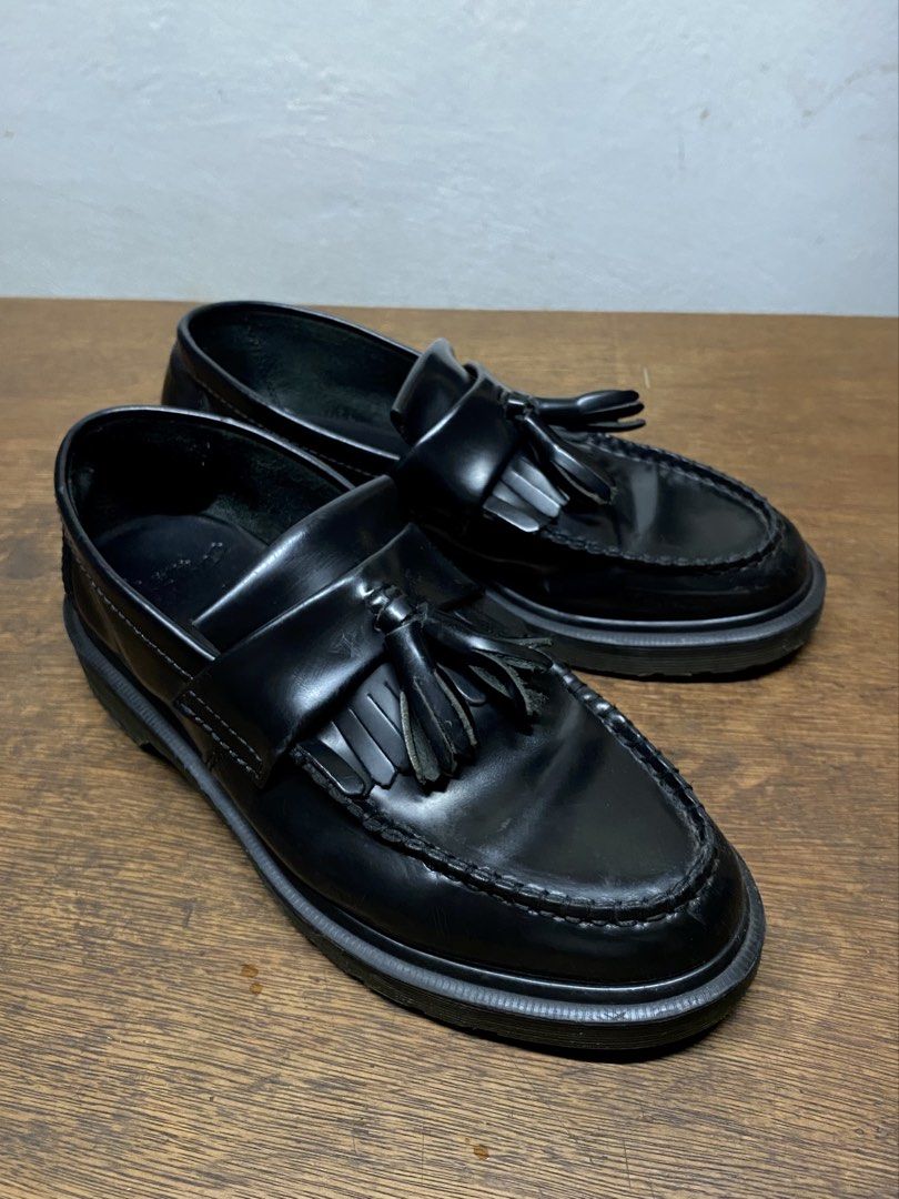 Dr. Martens Adrian Tassel Loafers (Category: Dress Shoes) located in Cagayan de Oro. Submitted by adenlarco (Listing ID 1466251301, Image 2). Description: Dr. Martens Adrian Tassel Loafers Size: EU 41 No issue.