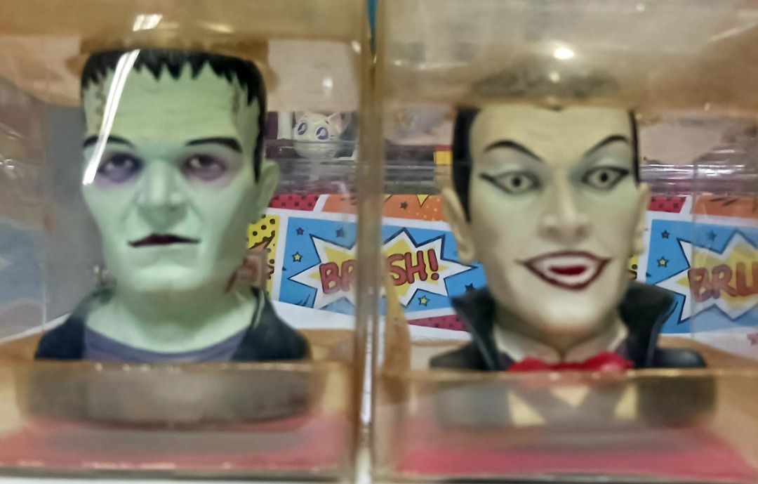 Dracula Universal Studios Monsters (Category: Vintage Collectibles) located in Manila. Submitted by mickey_salonga (Listing ID 1466333102, Image 3). Description: - Dracula with vampire cape monster bust figure - Comes in original clear packaging - Features detailed painted faces and molded hair - Official licensed merchandise with back stickers from Universal Studios - Great collectibles for horror fans and display shelves.