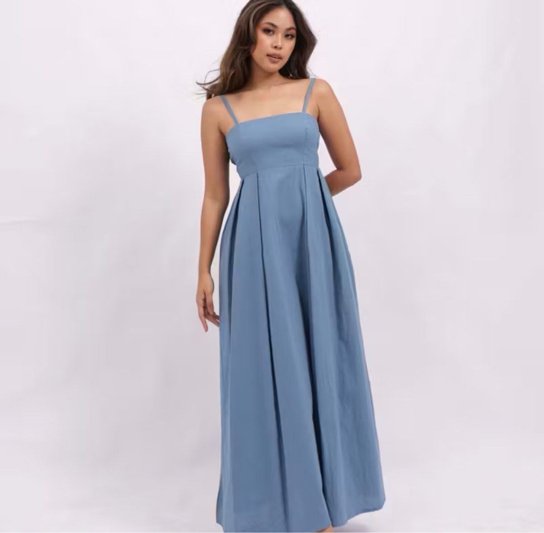 Dusty Blue Linen Dress (Category: Jumpsuits) located in Manila. Submitted by shecuratedit (Listing ID 1466169471, Image 1). Description: Used once Maxi dress Dusty blue Cotton linen.