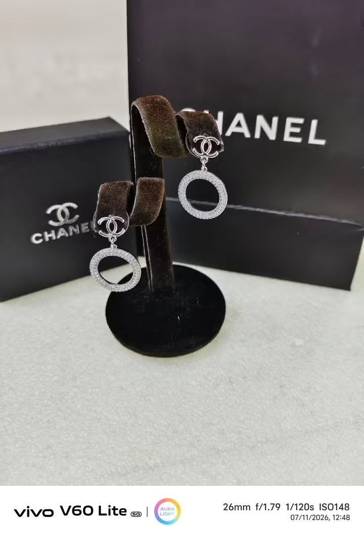 Earring (Category: Earrings) located in Manila. Submitted by celstainlessjewelry (Listing ID 1466202896, Image 3). Description: Earrings Hypoallergenic quality No faded Non tarnish With box and paper.