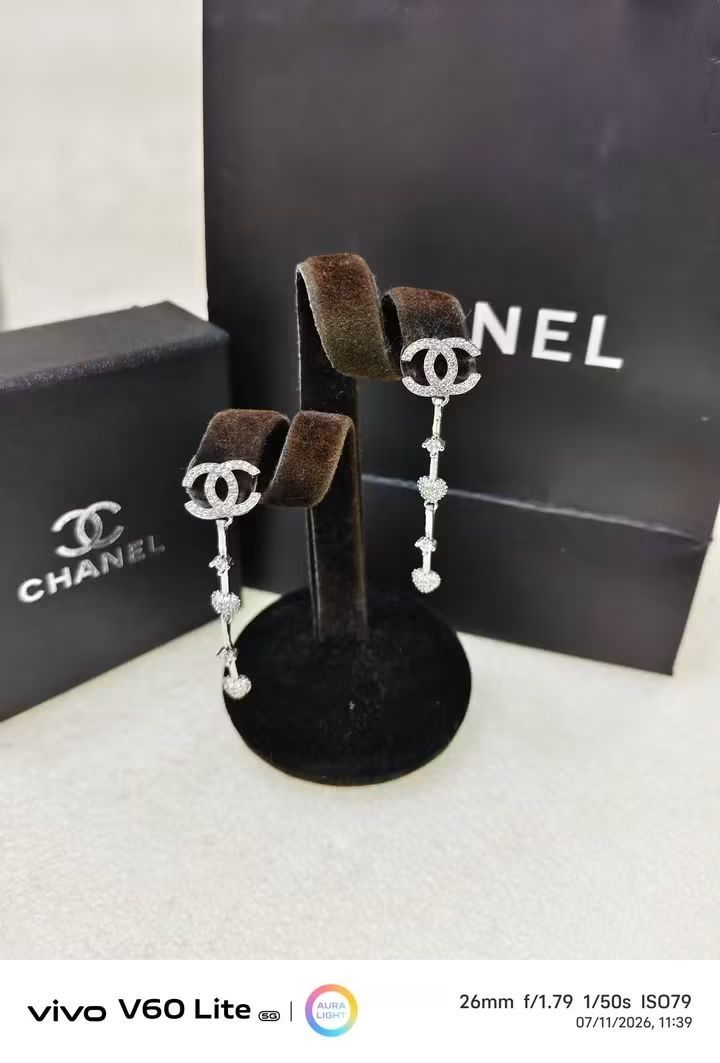 Earrings and set (Category: Earrings) located in Manila. Submitted by celstainlessjewelry (Listing ID 1466201883, Image 1). Description: Earrings - 1800 Set - 2800 Hypoallergenic quality No faded Non tarnish With box and paper.