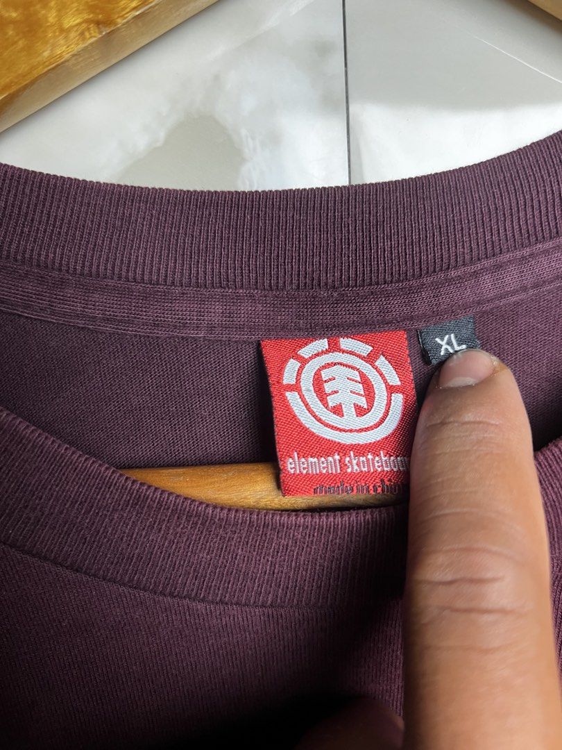Element long sleeves (Category: Coats, Jackets and Outerwear) located in Silay City. Submitted by jeffreyxsummer (Listing ID 1466252651, Image 3). Description: See photo for more details.