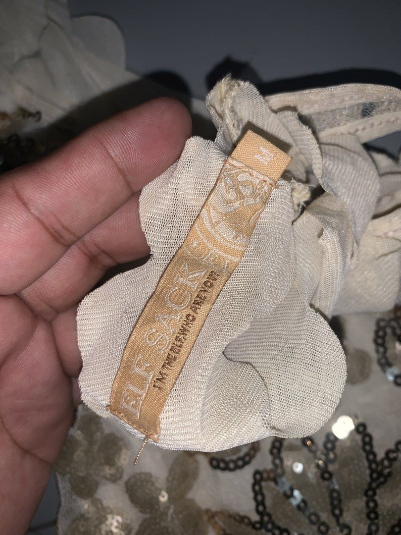 Elf salk (Category: Blouses) located in General Santos City (Dadiangas). Submitted by bentaganado (Listing ID 1466233282, Image 3). Description: .