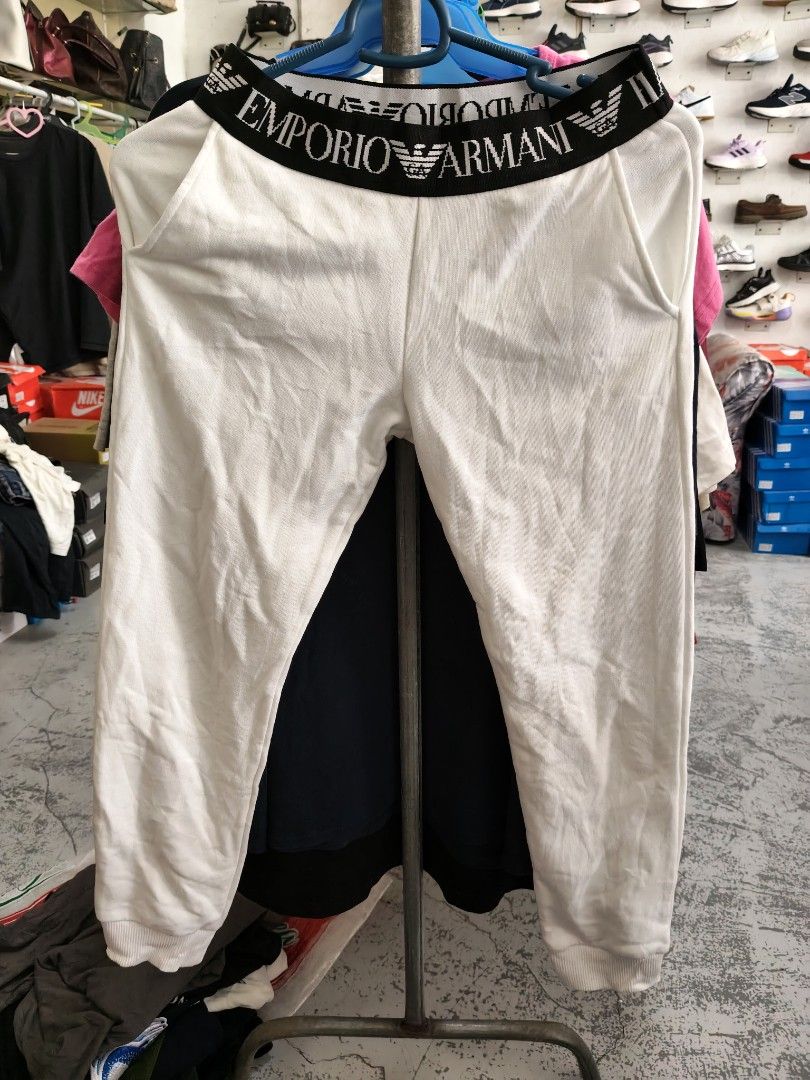 Emporio Armani Leggings (Category: Other Bottoms) located in Cabadbaran. Submitted by jem1124 (Listing ID 1466190190, Image 1). Description: 26 waistline 30 length excellent condition No issue.