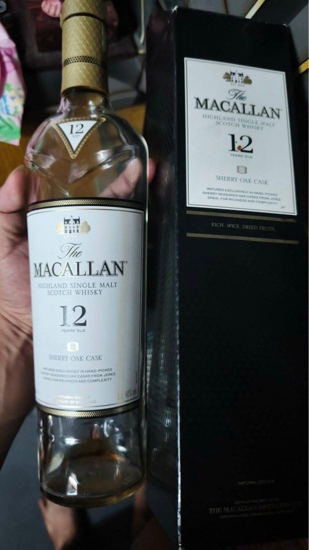 Empty bottles (Category: Beverages) located in Quezon City. Submitted by paradise012345 (Listing ID 1466331419, Image 3). Description: - Send a message to inquire about specific pieces.