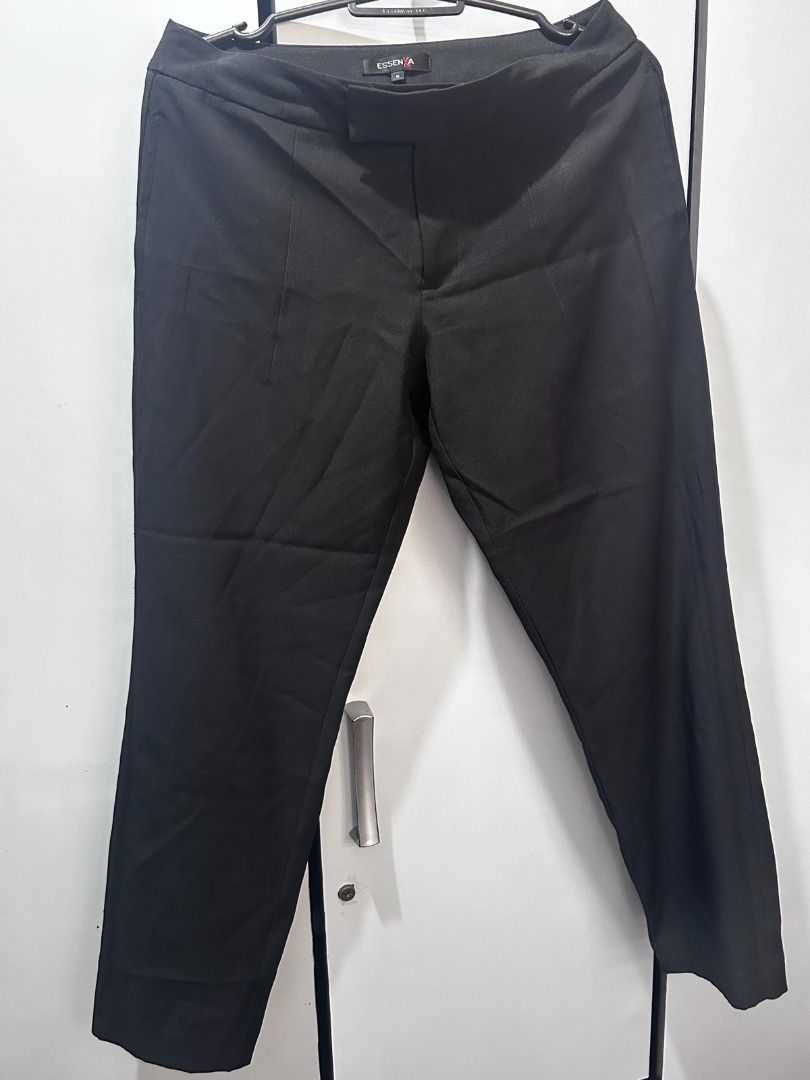 Essenxa Tailored Black Trousers (Category: Other Bottoms) located in Pasig City. Submitted by ladyleslieisletavelarde4902 (Listing ID 1466187395, Image 3). Description: A sleek, minimalist pair of dress pants designed with smooth darting for a clean, figure-flattering fit. Brand: Essenxa Tag Size: M | Fits S to M Purchase direct from store. MOP: Gcash / Bank Transfer Delivery: SF shouldered by buyer .