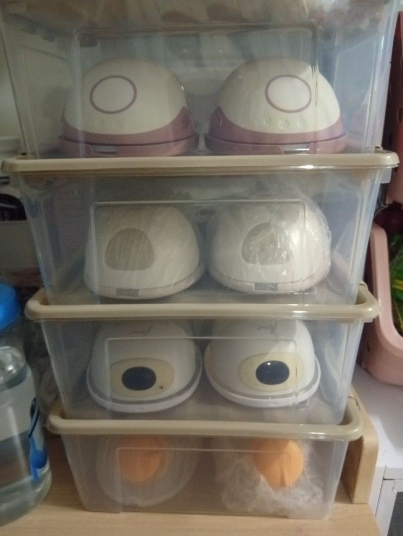 Eufy Wearable Breast Pump E20 (Category: Breastfeeding & Bottle Feeding) located in Caloocan City. Submitted by sweetlulu0613 (Listing ID 1466277438, Image 1). Description: - Brand: Eufy Wearable Breast Pump E20 (Original box included) - Heatflow Technology: Warms up while pumping to stimulate better milk flow - Hands-Free & Discreet: Fits comfortably right inside your bra - Strong & Reliable: Hospital-grade suction power with a leakproof design 