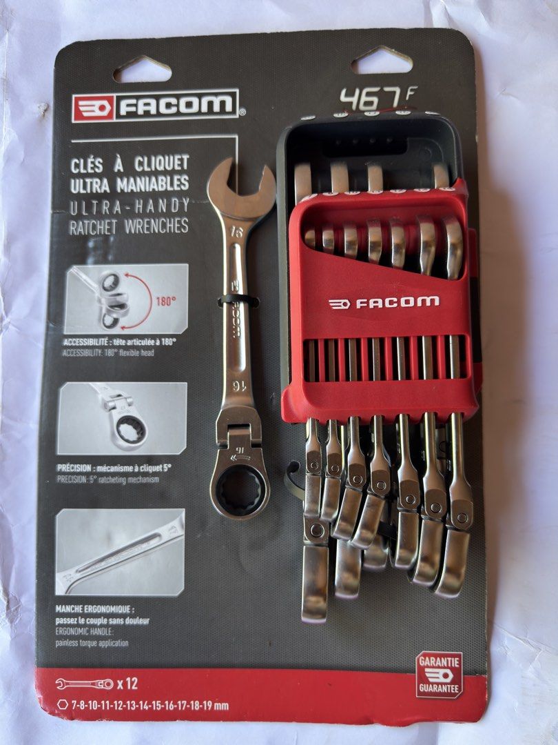 Facom Rachet Spanner and 1/4 Rachet (Category: Construction Tools & Equipment) located in Pila. Submitted by gnochii.forest (Listing ID 1466162242, Image 3). Description: .
