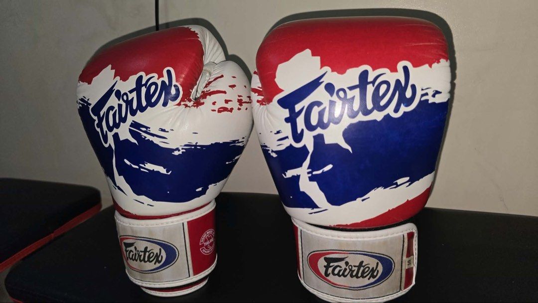 Fairtex Universal Gloves BGV1 Thai Pride (Category: Combat Sports) located in Caloocan City. Submitted by yiyilittlethings (Listing ID 1466294012, Image 1). Description: Fairtex Universal Gloves BGV1 Thai Pride Condition: Used, no issue Original price: 145 USD Price: 4,500 .