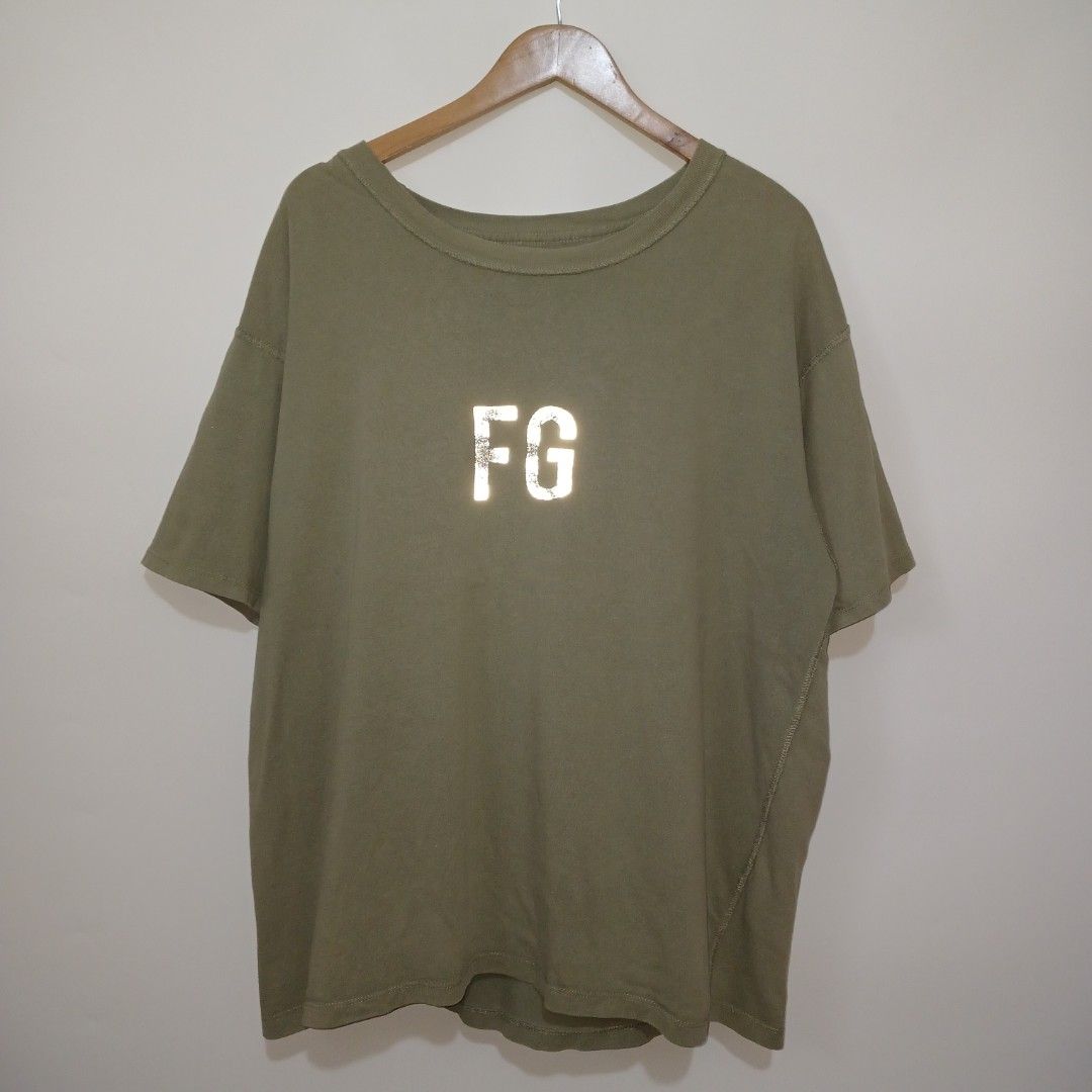 FEAR OF GOD (Category: Tshirts & Polo Shirts ) located in Ozamiz City. Submitted by 2nd.sight (Listing ID 1466201089, Image 1). Description: size: medium w: 24 l: 30.5 vgood'excellent missing main tag.