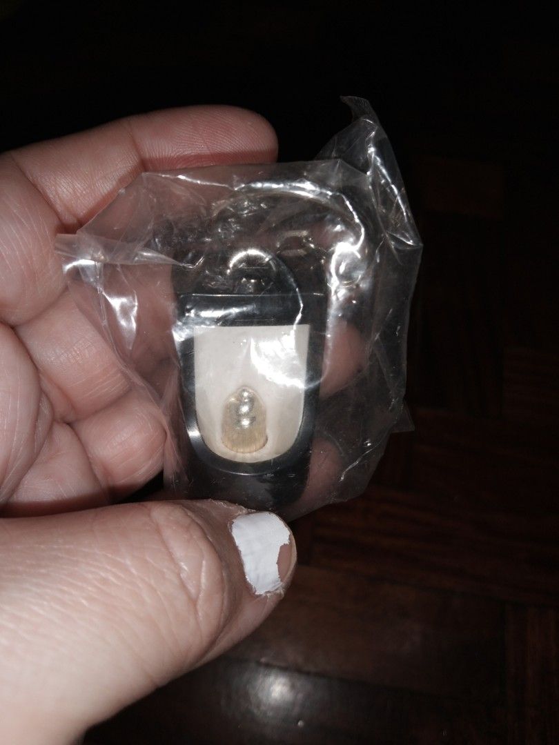 Fidget toilet keychain (Category: Kids Toys) located in Quezon City. Submitted by eidorableshop (Listing ID 1466166732, Image 2). Description: .