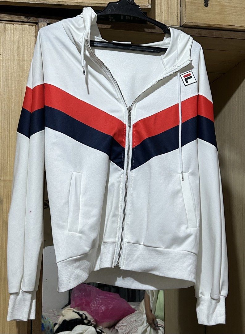 Fila Jacket and Pants Coords (Category: Sets or Coordinates) located in Manila. Submitted by lueur000 (Listing ID 1466289339, Image 1). Description: Small Pants - small Jacket - xs-small.