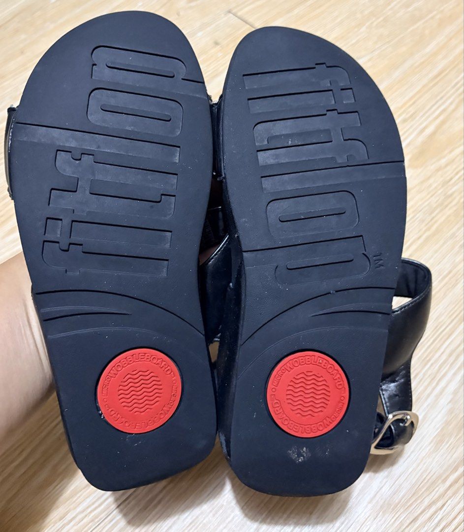 Fitflop us 6 (Category: Sandals) located in Koronadal. Submitted by bulilitfam (Listing ID 1466265635, Image 3). Description: Ukaysource Size on tag us 6 eur 37 Insole 23cm ⚠️issue gasgas sa sides pls check last pic.