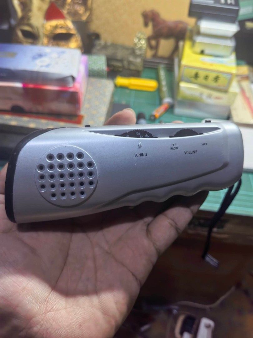 Flashlight with Radio and Sounds (Category: Lighting) located in Cebu City. Submitted by dudes_villanueva (Listing ID 1466289528, Image 2). Description: Flashlight with Radio and Sounds Like New 📌 In excellent working condition. 📌 Working AM/FM Radio 📌 3 AAA Battery Operated..