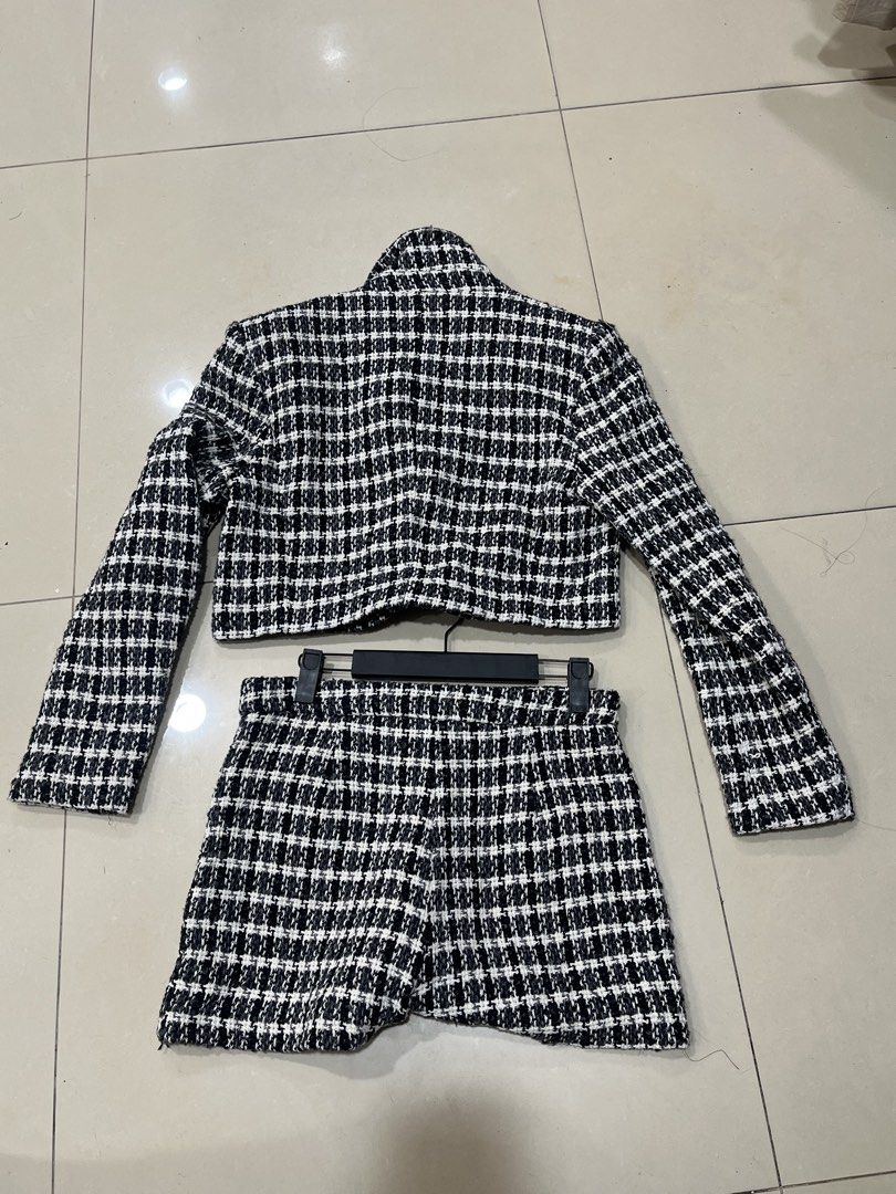 FOR SALE (Category: Sets or Coordinates) located in Bulacan. Submitted by sef19 (Listing ID 1466256009, Image 2). Description: ZARA - size : medium sets condition : excellent price : ₱1,780 - mop : gcash / jnt pm 📩📩📩 📍BULACAN.