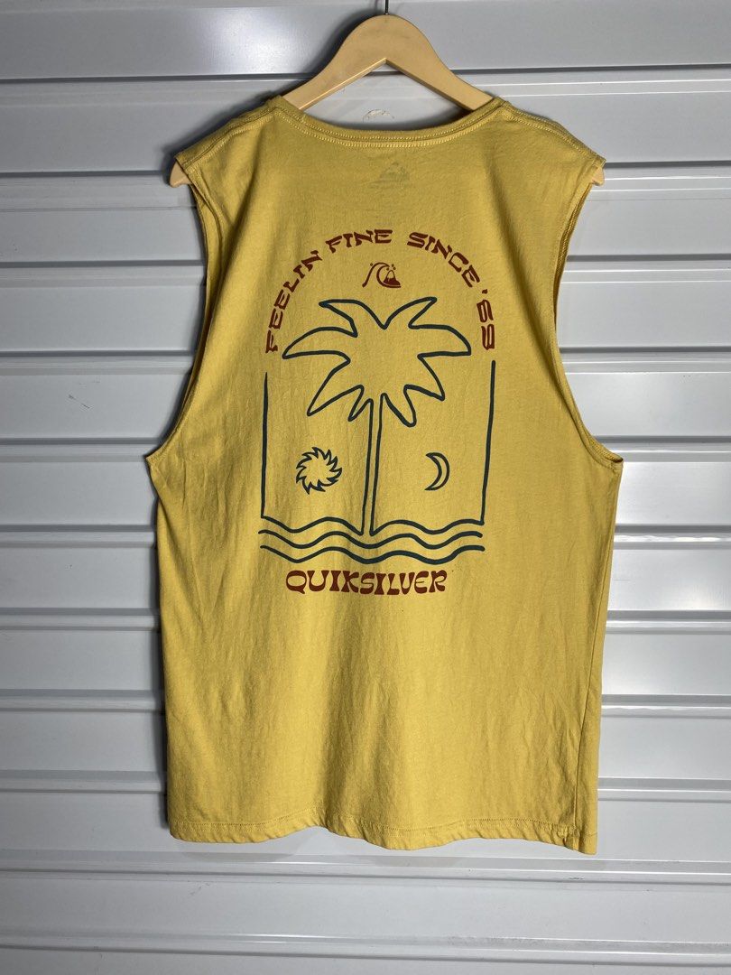 FOR SALE (Category: Activewear) located in Davao. Submitted by lucas06082030 (Listing ID 1466274752, Image 2). Description: QUIKSILVER SMALL DIMENSION : WIDTH 20 x LENGTH 29 LIKE NEW CONDITION .