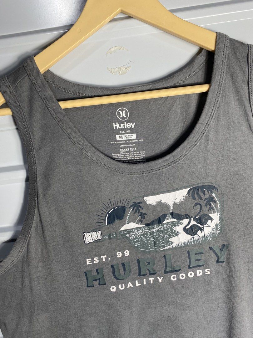 FOR SALE (Category: Tshirts & Polo Shirts ) located in Davao. Submitted by lucas06082030 (Listing ID 1466276385, Image 2). Description: HURLEY TANK TOP MEDIUM DIMENSION : WIDTH 21 x LENGTH 29.5 LIKE NEW CONDITION .