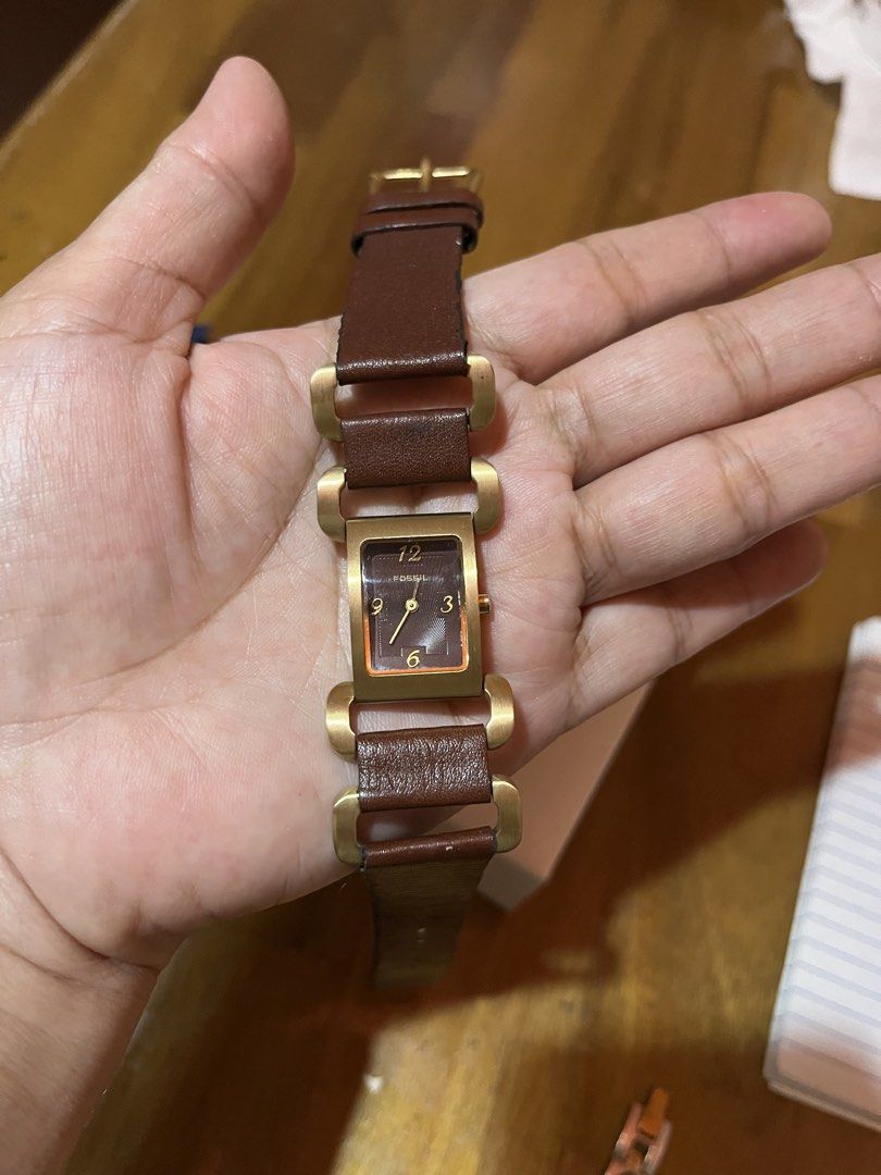 Fossil rectangular brown leather strap wristwatch (Category: Women's Watches) located in Angeles City. Submitted by phynes (Listing ID 1466255004, Image 2). Description: Assorted watch. all authentic in excellent condition. Dm for info details. .
