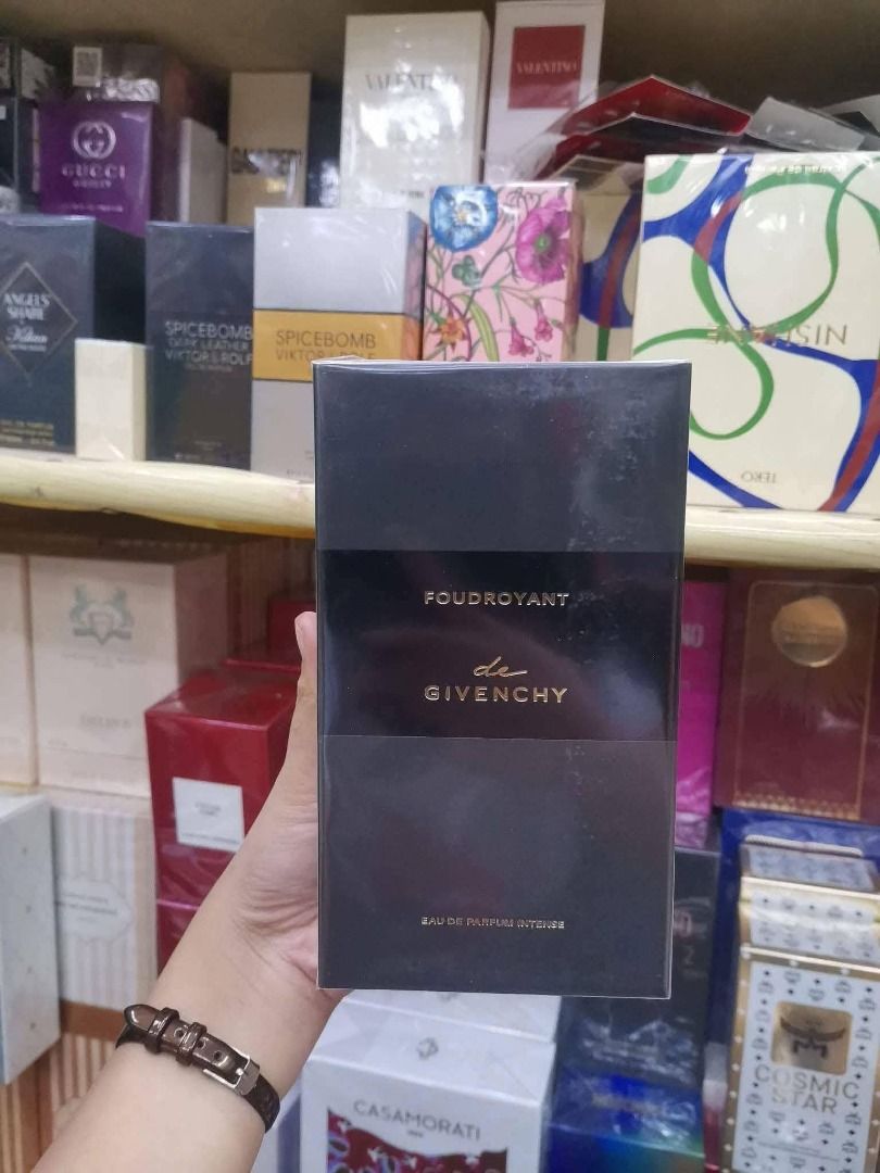 Foudroyant de Givenchy EDP 100ml | OIL-BASED TESTER PERFUME (Category: Fragrance & Deodorants) located in Manila. Submitted by matteamatteo_mnl (Listing ID 1466300504, Image 1). Description: Warning: baka mapa-add to cart ka after nito. 👀💸 If you want to smell expensive, classy, and mabango all day without paying the OG price, this is for you. 🤍 Perfect din if you want to build your perfume collection without breaking the bank. Kaya kung matag