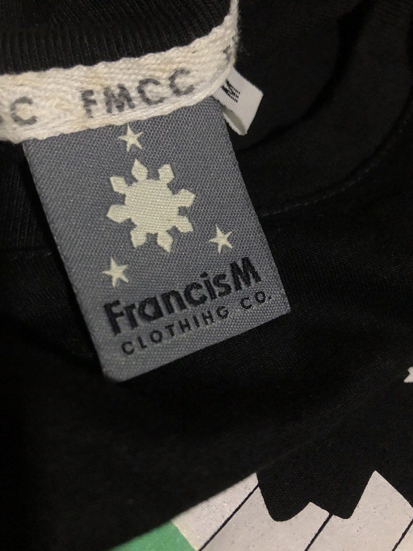 FrancisM Clothing Co. (Category: Networking) located in Tarlac. Submitted by jds_thrift (Listing ID 1466288123, Image 2). Description: 𝗙𝗠𝗖𝗖 𝗠𝗜𝗖 𝗕𝗟𝗜𝗡𝗚 𝗚𝗥𝗘𝗘𝗡 𝗚𝗥𝗔𝗣𝗛𝗜𝗖 *2010s WOMEN'S T-SHIRT * 𝗧𝗔𝗚: Francis M Clothing C.O 𝗖𝗢𝗡𝗗𝗜𝗧𝗜𝗢𝗡: 9.5/10 𝗦𝗜𝗭𝗘: M 𝗠𝗘𝗔𝗦𝗨𝗥𝗘𝗠𝗘𝗡𝗧𝗦: L 24.5” × W 16” 💸 𝗠𝗜𝗡𝗘: ₱250.