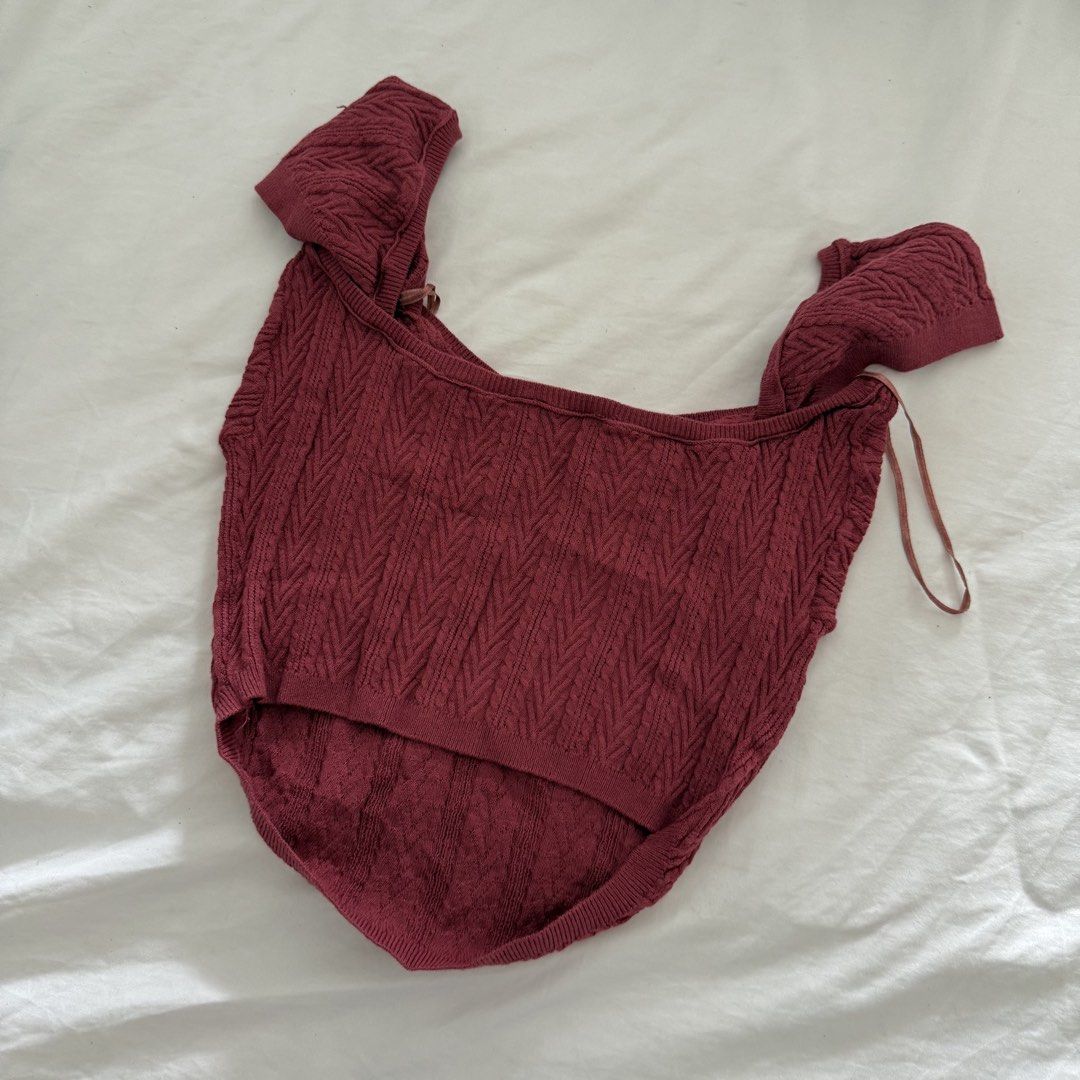 Free People Intimate Mauve Top (Category: Others Tops) located in Davao. Submitted by aug_amari (Listing ID 1466172051, Image 3). Description: so so rare & pretty! got this from us fits xs-s comfy stretch helping tag: brandy melville.