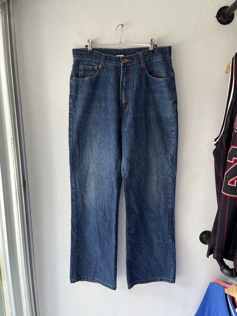 FUBU Platinum Fat Albert 2001 Pants (Category: Jeans) located in Santa Rosa. Submitted by jhongilber04420 (Listing ID 1466198449, Image 2). Description: FUBU Platinum Fat Albert 2001 Pants 30w 40L 10 ol Excellent condi Need wash No issue 1500 plus sf.