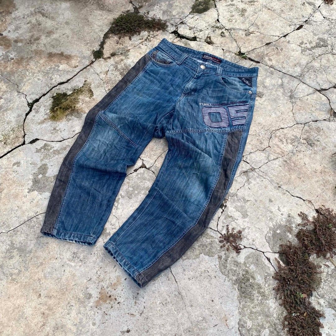 FUBU y2k Vintage jeans (Category: Jeans) located in Zamboanga. Submitted by aisanglgma52490 (Listing ID 1466234728, Image 1). Description: size 34.
