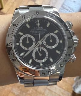 (Category: ) located in . Submitted by preciouswatches (Listing ID 1463747005, Image 1). Description: .