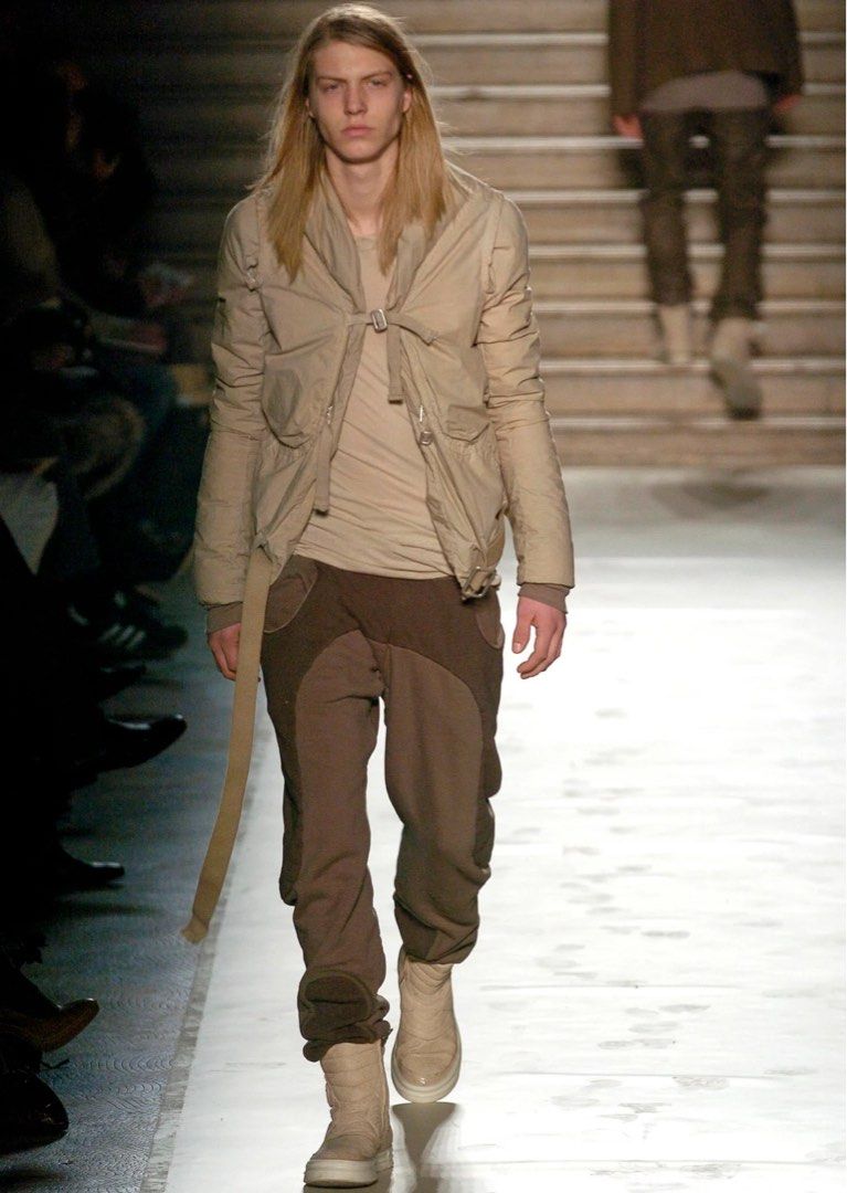 FW2005 RICK OWENS MAINLINE “MOOG” BONE THERMAL LONGSLEEVE (Category: Luxury Apparel) located in Cagayan de Oro. Submitted by middlesosa (Listing ID 1466257459, Image 2). Description: FW2005 RICK OWENS MAINLINE “MOOG” BONE THERMAL LONGSLEEVE SIZE 48 ON TAG WIDTH - 16 inches LENGTH - 29 inches SLEEVE - 29 inches SHOULDER - 13.5 inches STRETCHABLE ONE SIZE MADE IN ITALY RUNWAY PIECE ASYMMETRICAL BACK LINE STITCH UNISEX.