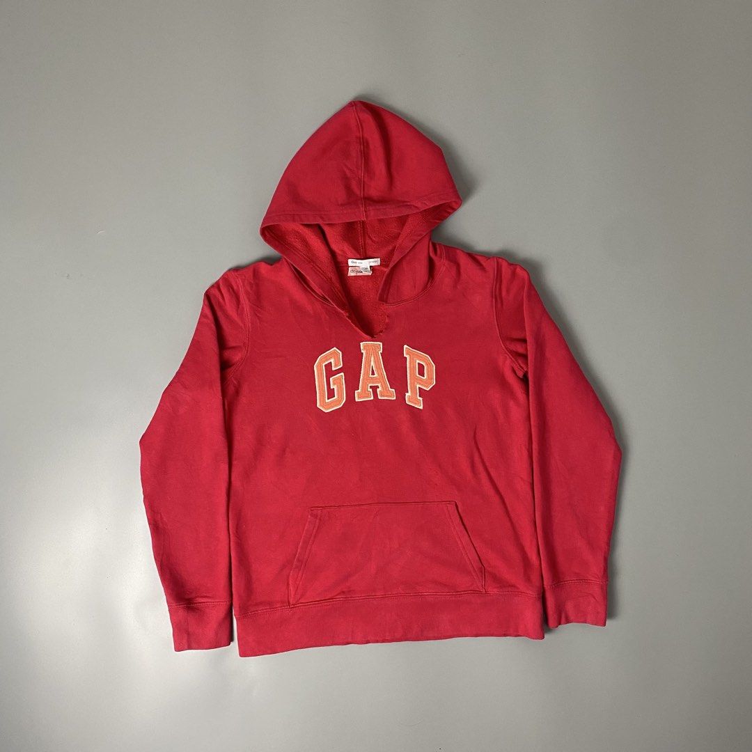 GAP ✨ | Red Vintage GAP Spellout Pullover Hoodie (Category: Coats, Jackets and Outerwear) located in Bulacan. Submitted by orc.ph (Listing ID 1466264304, Image 1). Description: GAP ✨ | Red Vintage GAP Spellout Pullover Hoodie Material Used: Cotton - Red - Hood -Kangaroo Pouch -Ribbed Cuffs And Hem -Casual -Streetwear -Pullover -GAP Arch Spellout ‎-Size: M -Width: 19.5” ‎-Length: 21.5” ‎ ‎Used Condition. Minor Visible Flaws. ISSUE: Washable Stain.