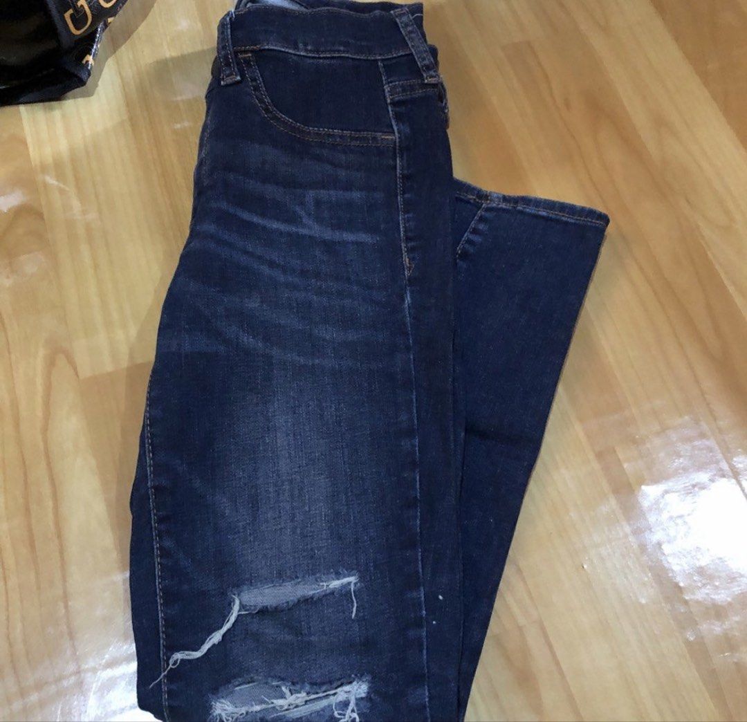 Gap Kids Jeans (Category: Babies & Kids Fashion) located in Taguig. Submitted by iamfab15 (Listing ID 1466231276, Image 3). Description: Best fit 7-10 Y petite.
