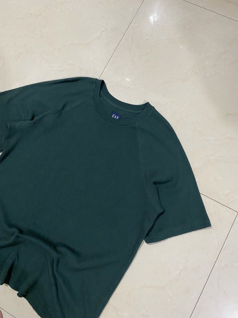 GAP MOSS GREEN WAFFLE CREWNECK TEE (Category: Tshirts & Polo Shirts ) located in Talisay. Submitted by hustlethrift_2600 (Listing ID 1466208845, Image 2). Description: GAP MOSS GREEN WAFFLE CREWNECK TEE L ON TAG BEST FIT XXL-XXXL 25-26 W 31 L EXCELLENT CONDITION (LIKE NEW) 9.9/10 COLOR RATE NO ISSUE - 649 🏷️.