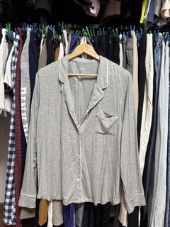 (Category: ) located in . Submitted by isabelasthriftclothes (Listing ID 1466301982, Image 1). Description: .