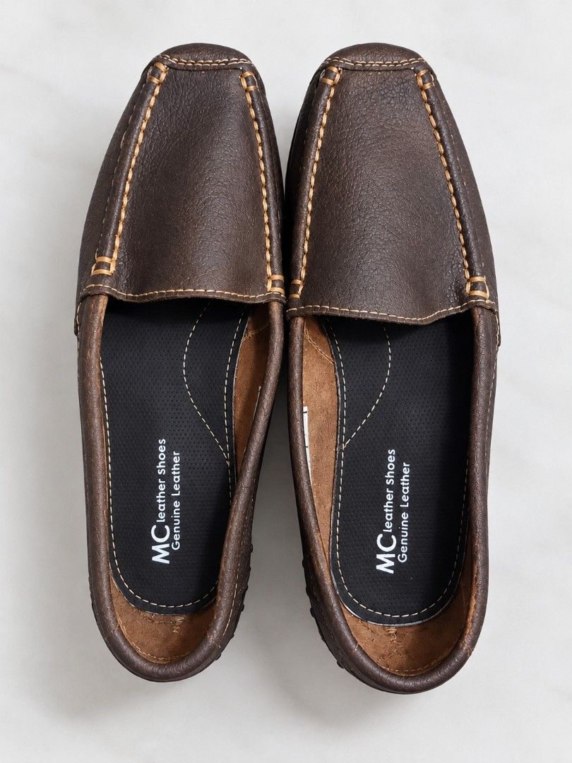Genuine leather shoes marikina made (Category: Loafers) located in General Trias. Submitted by celeri888 (Listing ID 1466165402, Image 3). Description: genuine leather shoes for ladies size standard size 35-40 brand new stocks paubos! note: no box! only shoe plastic. hurry limited stocks.