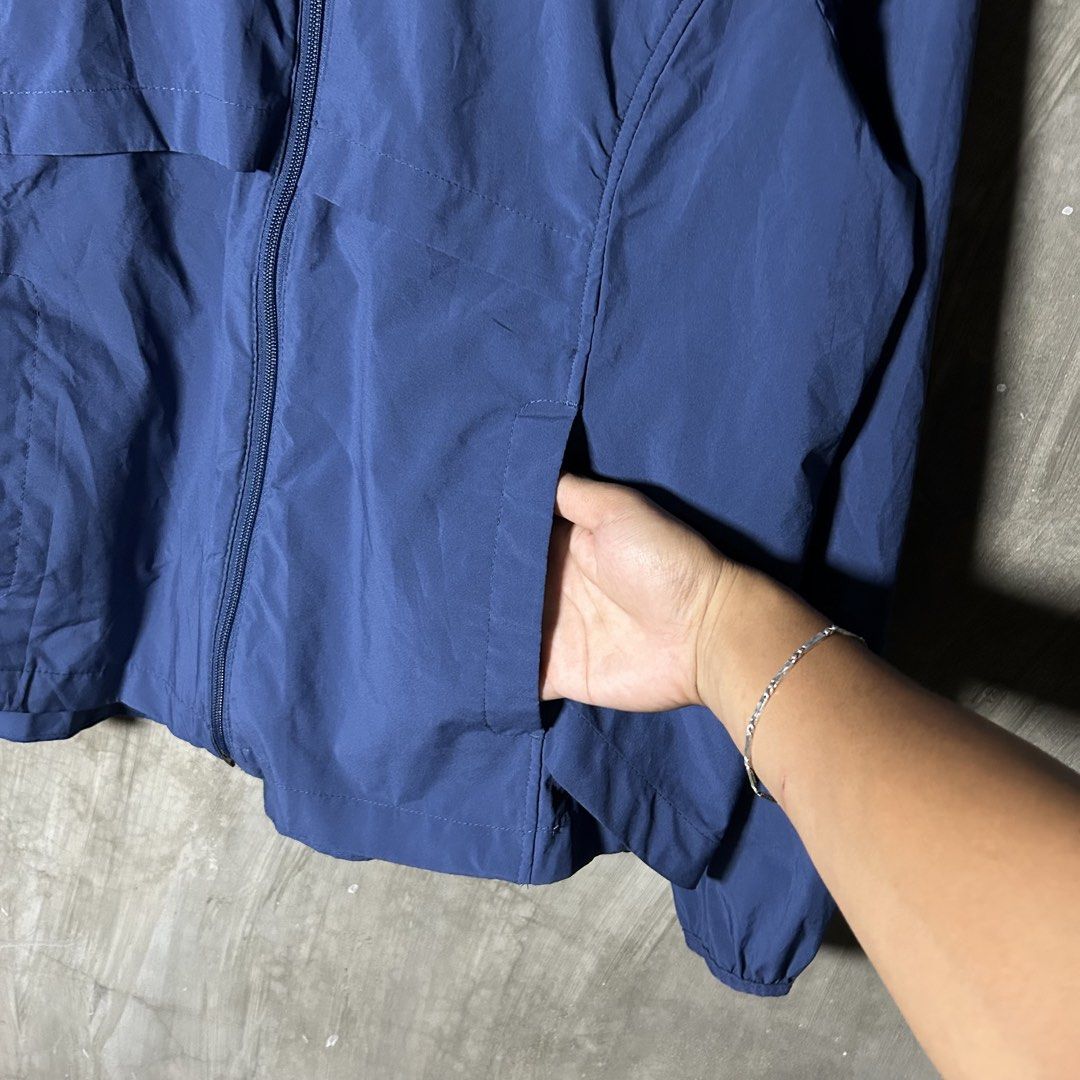 Gerry - Lightweight Jacket (Category: Activewear) located in Tayabas. Submitted by streetdepartment (Listing ID 1466313427, Image 3). Description: Gerry - Lightweight Jacket Excellent condition Flaw/s: minimal flaw on print Size: XL womens Measurements (inches): Width: 23” Length: 26.5” Price: 580 + shipping fee Dm to purchase! Note: Manage your expectations as you are dealing with secondhand items. Color may vary due to lighting. If you have oth