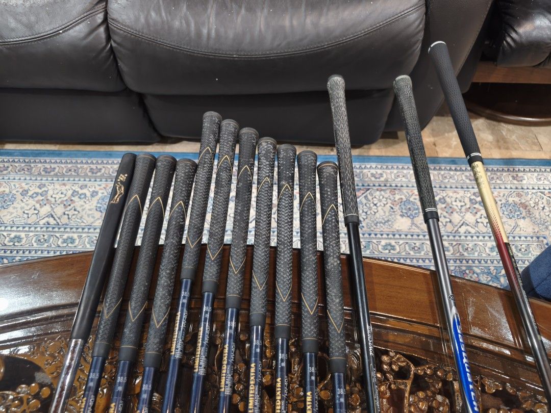 Golf Set (Category: Other Sports Equipment and Supplies) located in Paranaque City. Submitted by manilagolfmarket (Listing ID 1466290699, Image 3). Description: For Sale Golf Set °Limited Extra R flex graphite shaft irons °Tourstage woods °PRGR T3 driver °Bag included for only 8.3k pick up Bf Paranaque free shipping within MM..