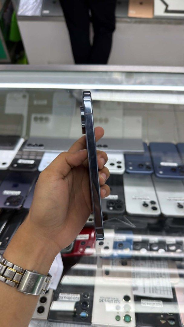 Google Pixel 10 Pro 256gb FU No issue All working (Category: Google Pixel) located in San Juan City. Submitted by javedsgadgetshop (Listing ID 1466161424, Image 3). Description: WE BUY AND SELL SO PWEDE MAGBINTA OR SWAP ! INSTALLMENT OPTIONS : SPAY LATER / GGIVES / CREDIT CARD / SKYRO / HOMECREDIT (BRANDNEW) Quick Specs : 💵 Google Pixel 10 Pro •256/gb •CANADA Variant •Good batt health •Factory Unlock •95% Smoothness •No hidden issue | No Repaire
