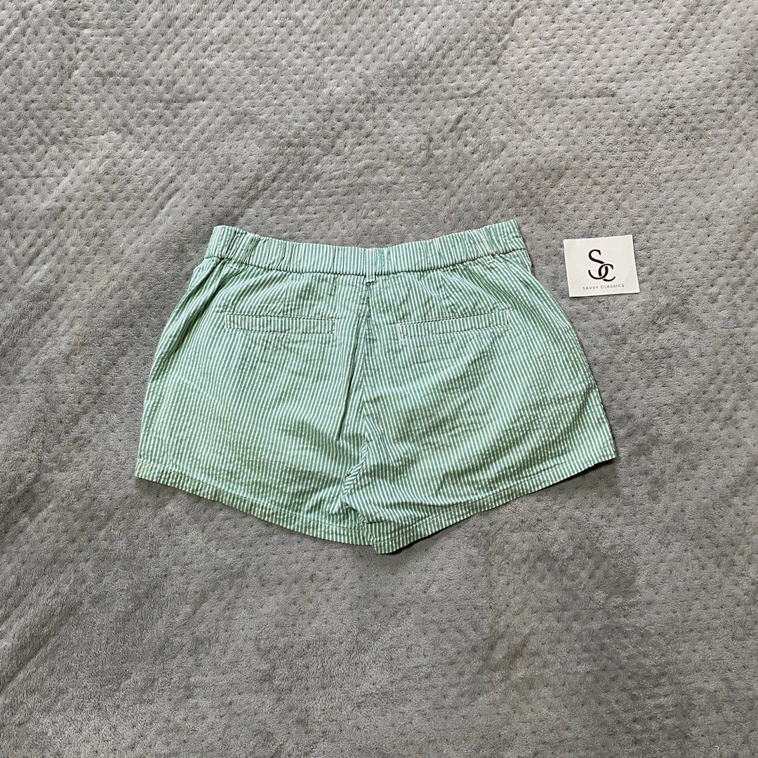 Green stripes shorts (Category: Shorts) located in Ajuy. Submitted by savvyclassics (Listing ID 1466304843, Image 3). Description: W: 26-27 L: 11.