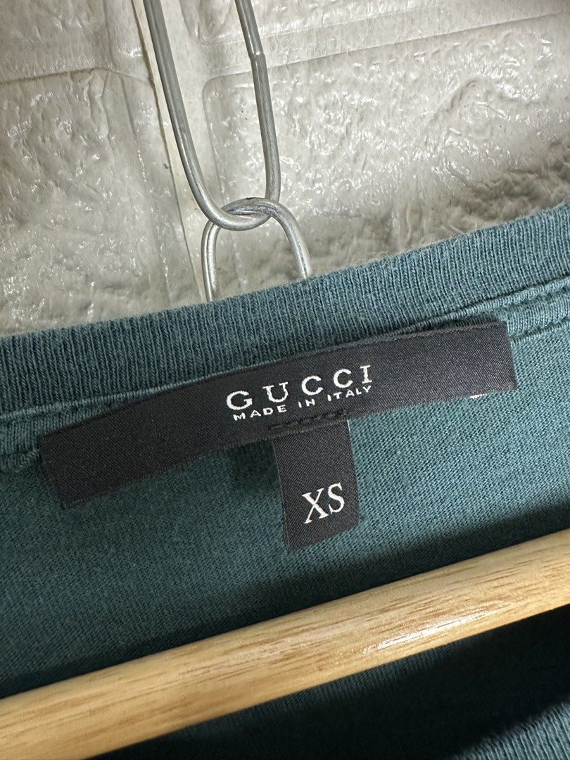 Gucci 2012 Museo Graphic Tee (Category: Activewear) located in Bacolod City. Submitted by 2k.archives (Listing ID 1466312518, Image 3). Description: Mens - Gucci 2012 Museo Graphic Tee • Authentic / Original • Excellent Condition • No Flaw • XS Tagged • 20 Width • 26.5 Length 💰4000 Dm me if interested.