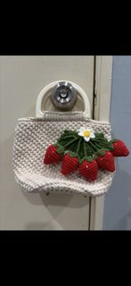 (Category: ) located in . Submitted by raralara (Listing ID 1466310217, Image 1). Description: .