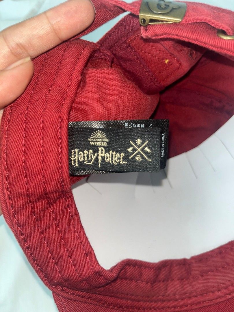 Harry Potter Gryffindor House Baseball Cap (Category: Character Goods) located in Silay City. Submitted by rje16 (Listing ID 1466290148, Image 3). Description: Harry Potter Gryffindor House Baseball Cap 🦁❤️ 🇯🇵 Bought in Japan Seldom used / Very good condition Authentic Harry Potter merchandise Price: ₱1,500 RFS: Seldom used.