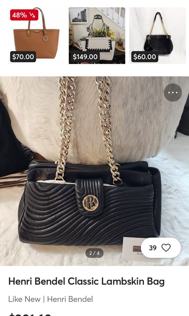 HENRI BENDEL CLASSIC LAMBSKIN BAG (Category: Shoulder Bags) located in General Mariano Alvarez. Submitted by adonid (Listing ID 1466193084, Image 2). Description: HENRI BENDEL CLASSIC LAMBSKIN BAG GOOD CONDITION NORMAL SIGN OF USAGE ONLY CROSSBODY /SHOULDER BAG .
