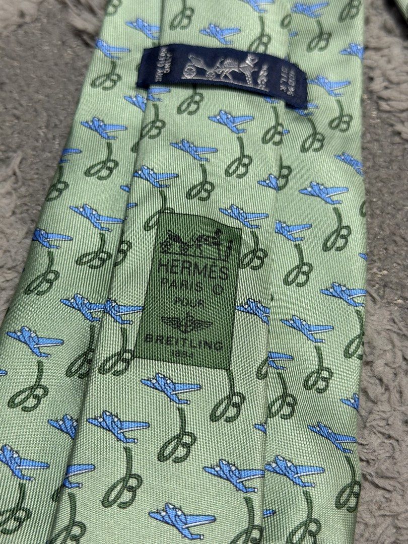 Hermes - Airplanes Graphic Neck Tie (Category: Ties) located in Cavite. Submitted by commoncourtesy (Listing ID 1466220359, Image 2). Description: Authentic.